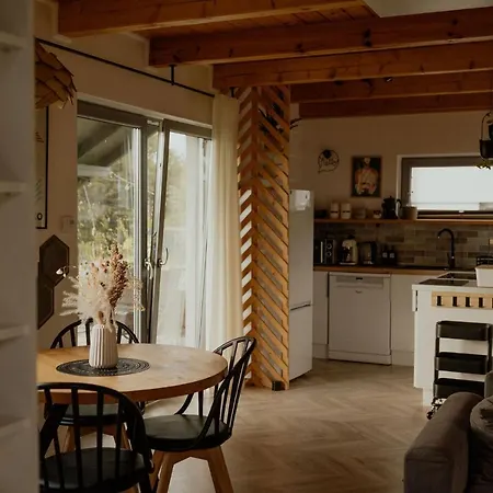 Lipa Pod Groniem Устронь