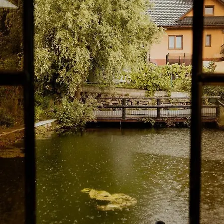 Holiday home Lipa Pod Groniem *