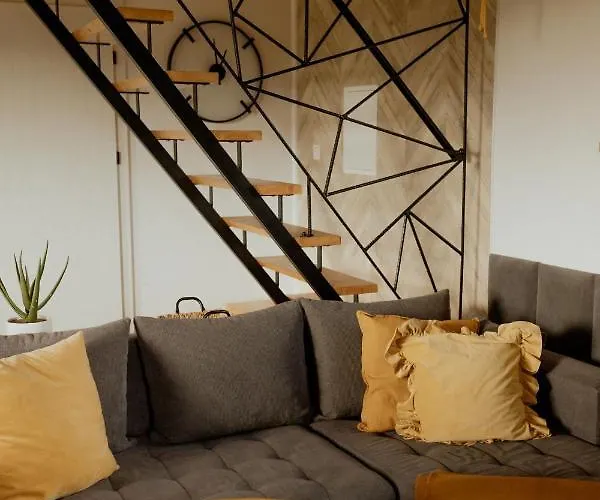 Dom wakacyjny Lipa Pod Groniem *